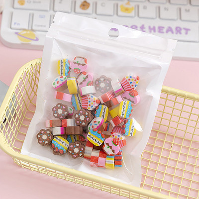 50 бр./чанта Kawaii Eraser Creative Cartoon Mini Pencil Eraser Животни Плодове Коледа Eraser Детски училищни канцеларски материали