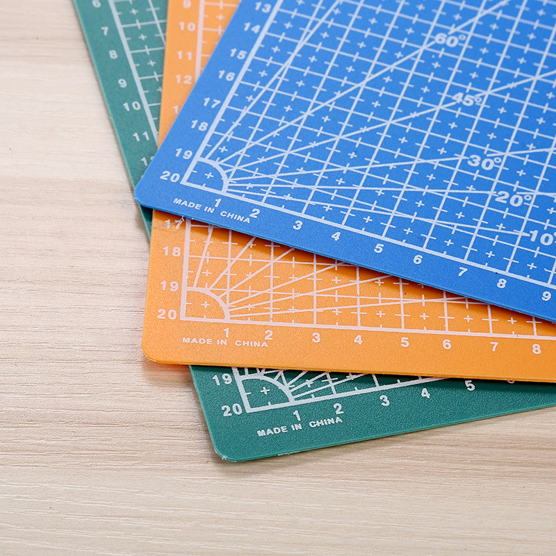 22*30cm A4-es PVC vágószőnyeg Kék íróasztal egérpad Gumibélyegző Vágószerszám Kézművesség Faragó Művész Patchwork Kézi Gravírozótábla